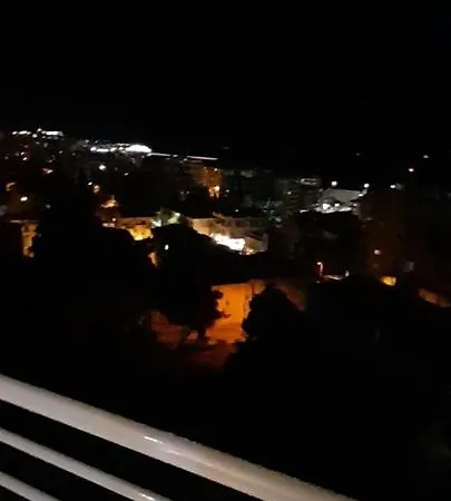 Apartament τina's *