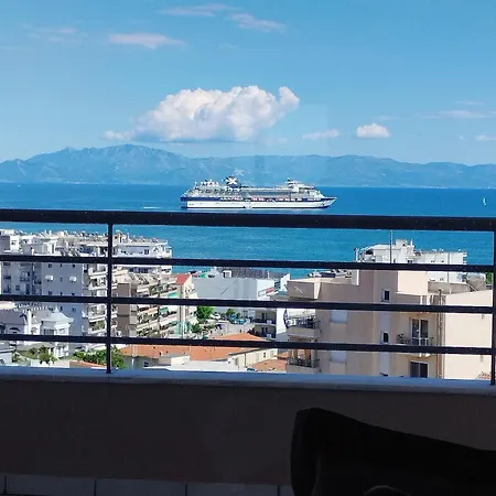 Διαμέρισμα τina's *